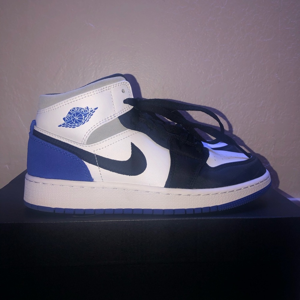 Air Jordan 1 Mid SE Union